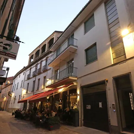 La Terrazza Sui Tetti Daire *