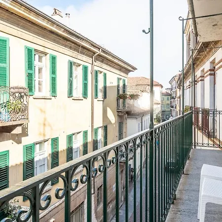 La Terrazza Sui Tetti Alba (Piedmont)